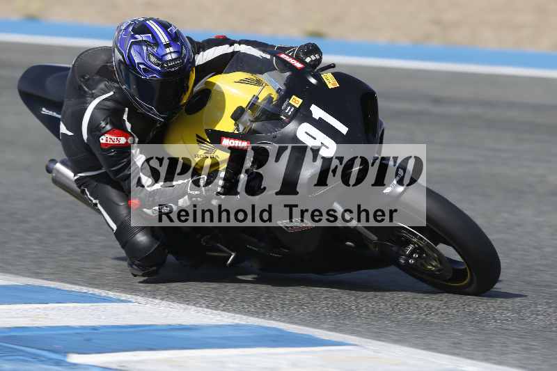 /Archiv-2024/02 29.01.-02.02.2024 Moto Center Thun Jerez/Gruppe schwarz-black/91